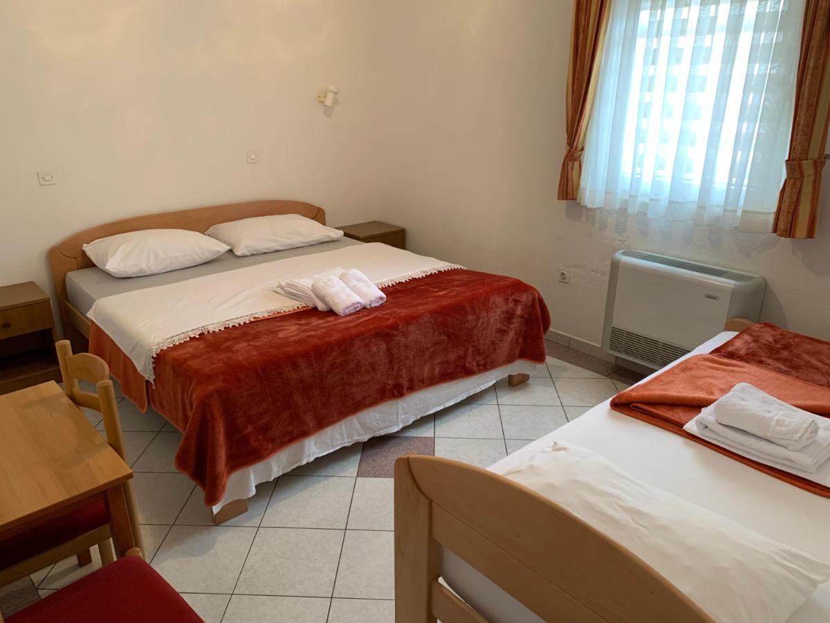 Bed and Breakfast Pansion Mate & Dds Međugorje Exterior foto